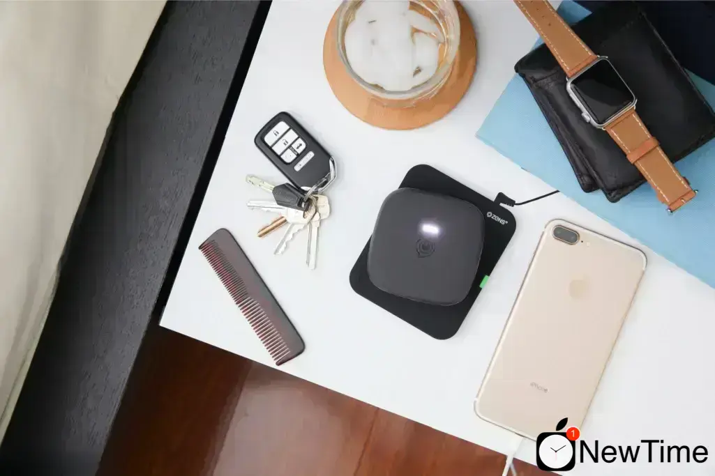 Внешний аккумулятор Zens Power Pack Wirelessly Rechargeable 7800 mAh Black (ZEPP03B/00)